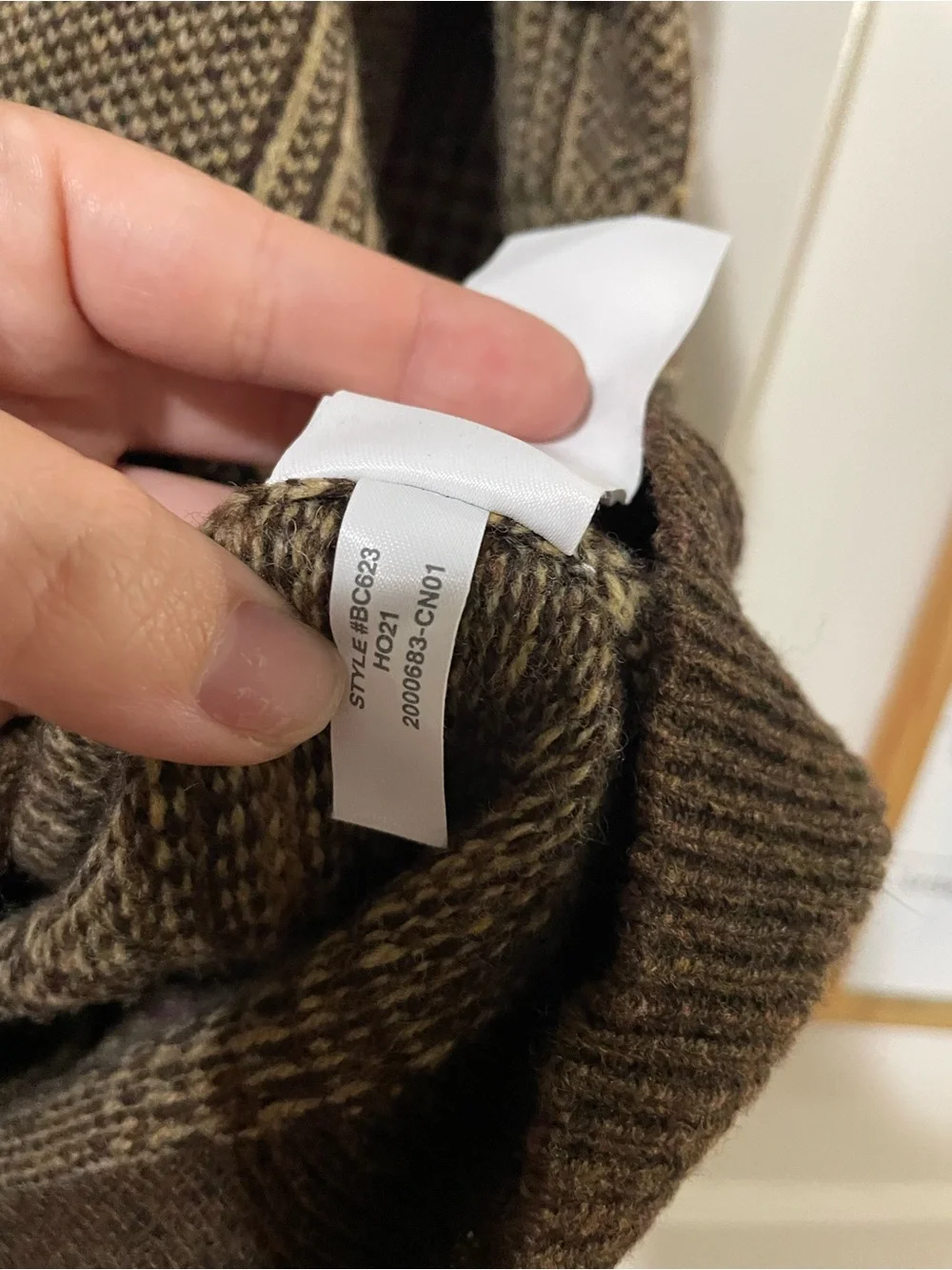 J. Crew Rugged Merino V-Neck Cardigan Sweater in Glen Plaid